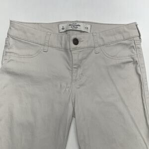 ABERCROMBIE AND FITCH Women’s 0 Cream Khaki Skinny Jeans